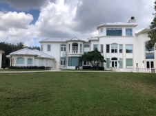 Enlarge photo 33