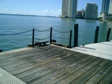 Enlarge photo 89