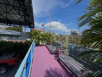 Enlarge photo 110