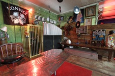 Enlarge photo 42