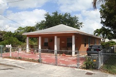 Enlarge photo 47