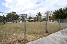 Enlarge photo 57