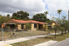 Enlarge photo 113
