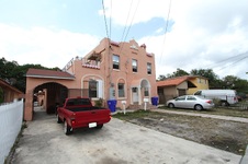 Enlarge photo 127