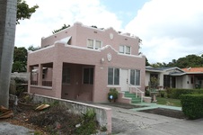 Enlarge photo 129