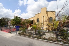Enlarge photo 168