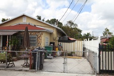 Enlarge photo 179