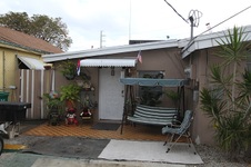 Enlarge photo 196