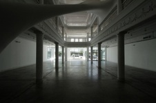 Enlarge photo 37