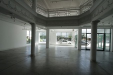 Enlarge photo 41