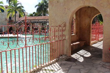 Enlarge photo 2