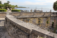 Enlarge photo 135