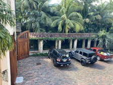 Enlarge photo 108
