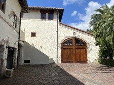 Enlarge photo 395