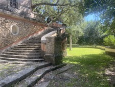 Enlarge photo 156