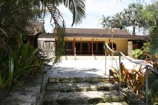 Enlarge photo 68