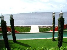 Enlarge photo 357
