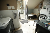 Enlarge photo 28