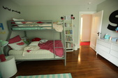 Enlarge photo 49