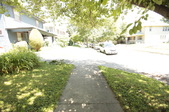 Enlarge photo 114