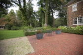 Enlarge photo 46