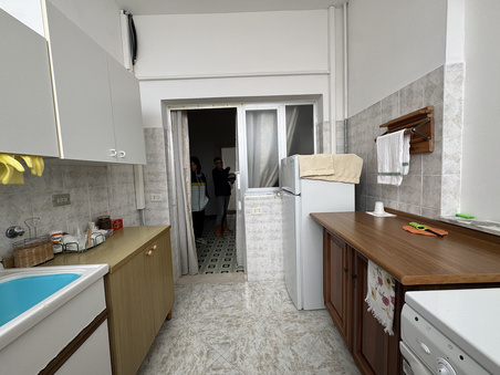 Enlarge photo 27