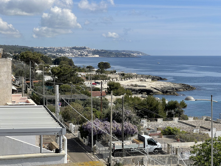 Enlarge photo 29
