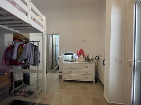 Enlarge photo 15
