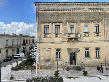 Enlarge photo 16