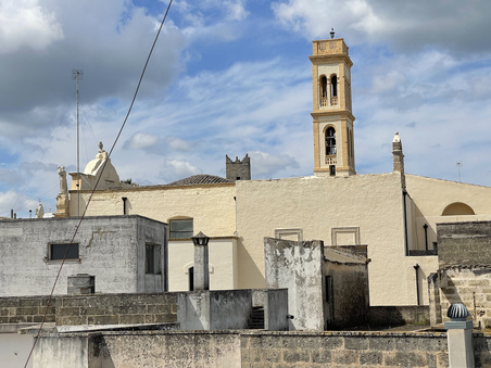 Enlarge photo 46