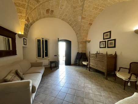 Enlarge photo 58