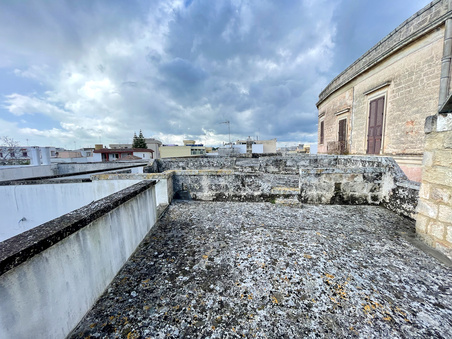 Enlarge photo 28