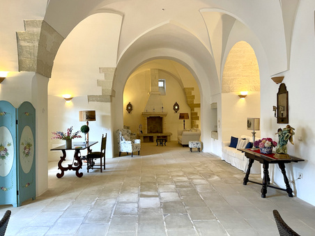 Enlarge photo 32