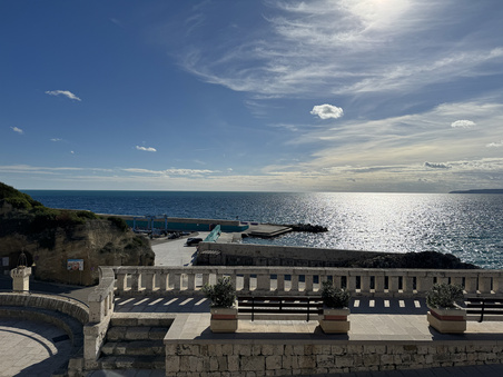 Enlarge photo 67