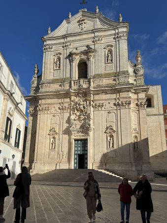 Enlarge photo 114