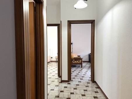 Enlarge photo 42