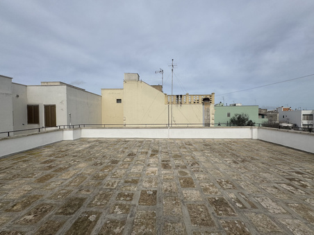 Enlarge photo 52