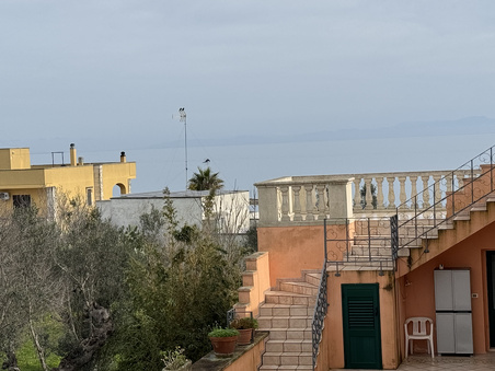 Enlarge photo 63