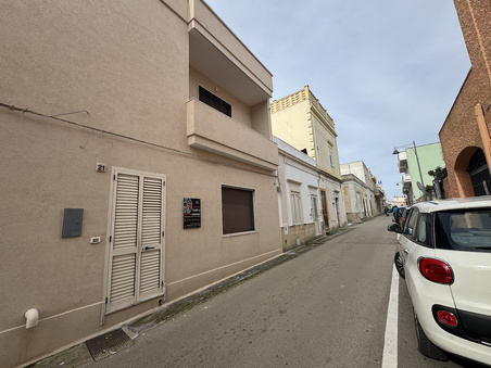 Enlarge photo 82