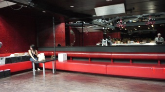 Enlarge photo 8