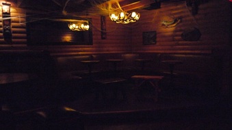 Enlarge photo 19