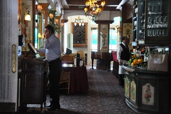 Enlarge photo 27