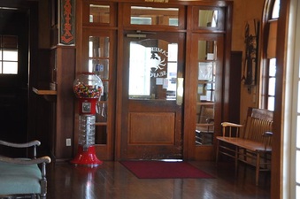 Enlarge photo 24