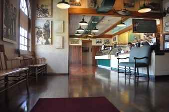 Enlarge photo 48