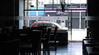 Enlarge photo 17