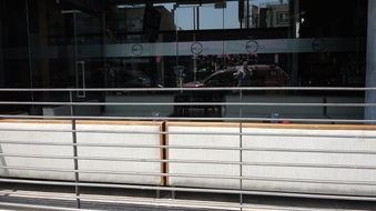 Enlarge photo 38