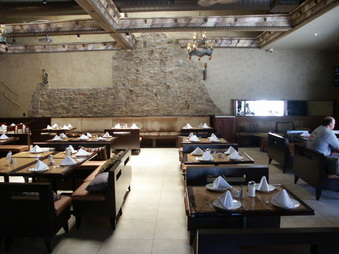 Enlarge photo 11