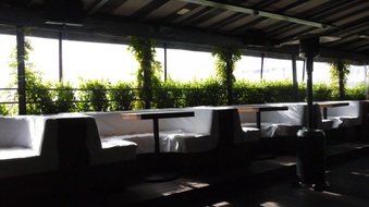Enlarge photo 34