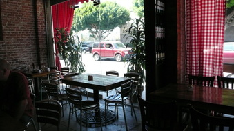 Enlarge photo 23