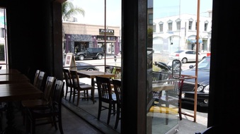 Enlarge photo 27